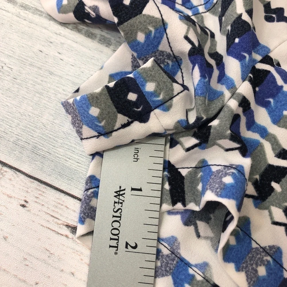 BCBGMAXAZRIA Teagan Larkspur Blue Combo Short XS